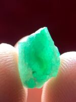 4.15ct Natural Emerald Crystal from Swat – Long Elegance and Pure Green Brilliance - Image 2