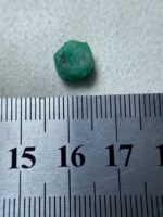 Going Deep: A 3.96ct Swat Emerald Crystal with Bold Vertical Presence - Image 9
