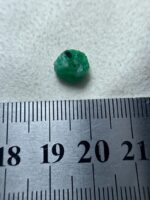 Gem Feature: 2.46 ct Swat Emerald Crystal - Image 8