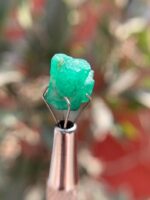 Small in Size, Rich in Soul: 4.28 ct Emerald Crystal from Swat - Image 2
