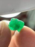A Balanced Beauty — The 2.90-Carat Swat Emerald Crystal - Image 5
