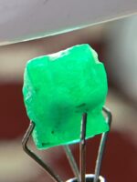 A Balanced Beauty — The 2.90-Carat Swat Emerald Crystal - Image 6