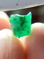 1.82ct Swat Emerald Crystal — A Vibrant Green Gem from Pakistan’s Emerald Heartland - Image 7