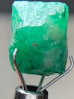 Raw Perfection – 6.08ct Emerald Crystal from Swat Valley - Image 10