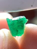 1.82ct Swat Emerald Crystal — A Vibrant Green Gem from Pakistan’s Emerald Heartland - Image 10