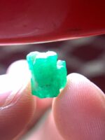Small in Size, Rich in Soul: 4.28 ct Emerald Crystal from Swat - Image 11