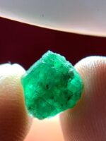 2.465 ct Swat Emerald Crystal – Compact and Vibrant Natural Gem - Image 3