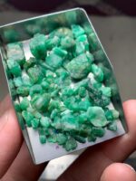 85.50 ct Emerald Rough Lot from Swat Valley, Pakistan - Image 11