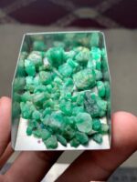 85.50 ct Emerald Rough Lot from Swat Valley, Pakistan - Image 7