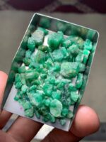 85.50 ct Emerald Rough Lot from Swat Valley, Pakistan - Image 9