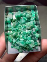 85.50 ct Emerald Rough Lot from Swat Valley, Pakistan - Image 10