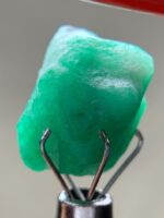 9.20ct Emerald Crystal from Swat – Natural 12×10×10mm Green Gemstone - Image 2