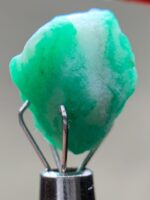 9.20ct Emerald Crystal from Swat – Natural 12×10×10mm Green Gemstone - Image 3
