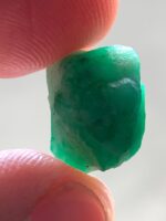 9.20ct Emerald Crystal from Swat – Natural 12×10×10mm Green Gemstone - Image 9