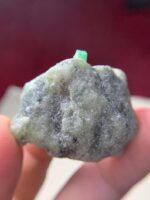 A Natural Marvel: 143 ct Emerald Specimen from Swat, Pakistan - Image 8