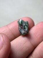 Monument of Green: 8.90 ct Laghman Emerald Crystal — A Rare Gemstone Giant from Afghanistan - Image 2
