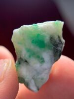 31.05ct Swat Emerald Specimen – Vivid Green Crystal - Image 9