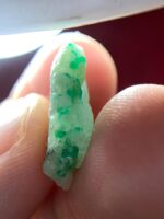 Brilliant 9.25ct Emerald Specimen from Swat – Compact Elegance in Crystal Form - Image 3