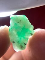 Brilliant 9.25ct Emerald Specimen from Swat – Compact Elegance in Crystal Form - Image 4