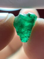 Hidden in Stone: A 2.26ct Emerald Crystal from Swat’s Heartland - Image 4