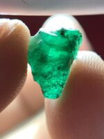 Hidden in Stone: A 2.26ct Emerald Crystal from Swat’s Heartland - Image 5