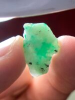 Brilliant 9.25ct Emerald Specimen from Swat – Compact Elegance in Crystal Form - Image 6
