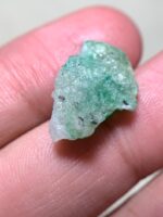 Brilliant 9.25ct Emerald Specimen from Swat – Compact Elegance in Crystal Form - Image 10