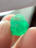 A Symphony in Green: 3.30ct Swat Emerald Crystal (8.20 × 8.30 × 7.10 mm) - Image 11