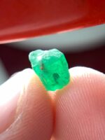 Bold and Balanced: 2.26ct Emerald Crystal from Swat Valley - Image 9
