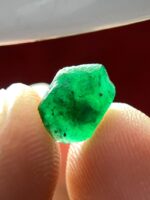 1.61ct Swat Emerald Crystal – A Refined Expression of Natural Elegance - Image 4