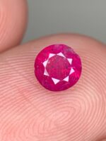 0.75ct Round Faceted Afghan Ruby: A Timeless Spark in Scarlet - Image 5