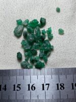A Detailed Look at a 20.15-Carat Emerald Rough Lot from Swat Valley - Image 11