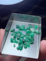 A Detailed Look at a 20.15-Carat Emerald Rough Lot from Swat Valley - Image 9