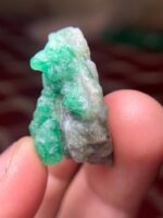 30.85 ct Swat Emerald Specimen – Compact Natural Crystal Beauty - Image 2