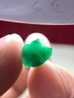 Elegant and Rare: A 2.51 ct Emerald Crystal from Swat, Pakistan - Image 2