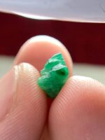 Elegant and Rare: A 2.51 ct Emerald Crystal from Swat, Pakistan - Image 4
