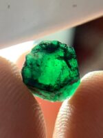 Emeralds of the North: 2.10ct Swat Emerald Crystal (4.48 × 7.66 × 7.25 mm) - Image 4