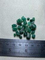 Exceptional 42.66 ct Emerald Rough Lot from Swat - Image 2