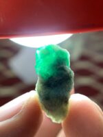 A Rare Glimpse of Nature – 16.40 ct Swat Emerald Specimen - Image 6