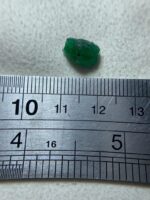 A Bold Statement in Green: 2.54 Carat Swat Emerald Crystal with Deep Natural Presence - Image 2