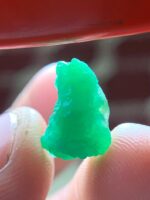 5.90 ct Natural Emerald Crystal from Swat Valley – Depth, Density, and Natural Power - Image 10