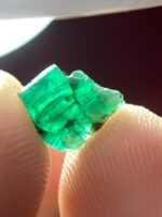 Refined Geometry: 1.47 Carat Swat Emerald Crystal with Natural Balance and Depth - Image 6