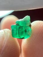 Refined Geometry: 1.47 Carat Swat Emerald Crystal with Natural Balance and Depth - Image 7