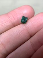 A Spark of Green: 1.35 ct Panjshir Emerald Crystal - Image 3