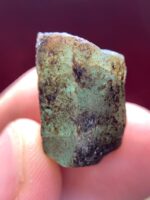 The 32.60 ct Emerald Crystal from Laghman: A Gem of Majestic Green - Image 7