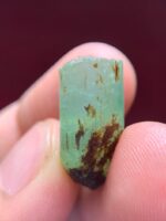 Unveiling the Beauty of a 19.95 ct Emerald Crystal from Laghman - Image 5