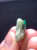 Discover the Majestic 40.50ct Emerald Specimen from Swat Valley - Image 5