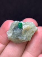Discover the Majestic 40.50ct Emerald Specimen from Swat Valley - Image 8