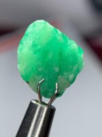 5.17ct Swat Emerald Crystal – Wide-Form Natural Beauty with Rich Color - Image 4