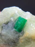 Discover the Majestic 40.50ct Emerald Specimen from Swat Valley - Image 9